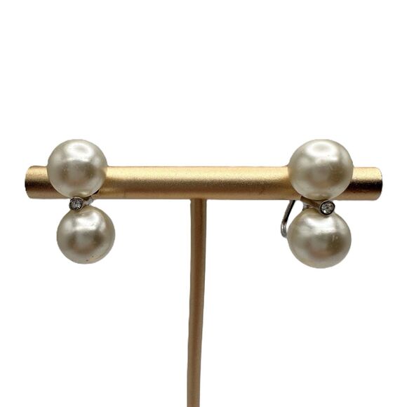 Vintage Double Pearl Costume Earrings Silver Clip On Statement - Picture 1 of 6